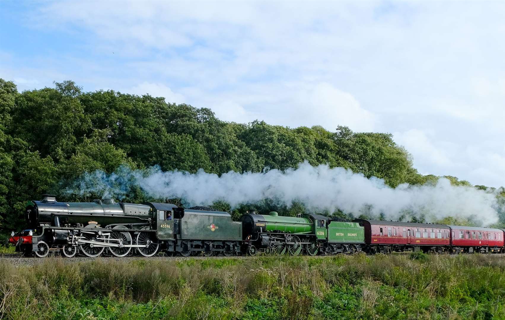 Steam Train going towards Kintbury on Tuesday