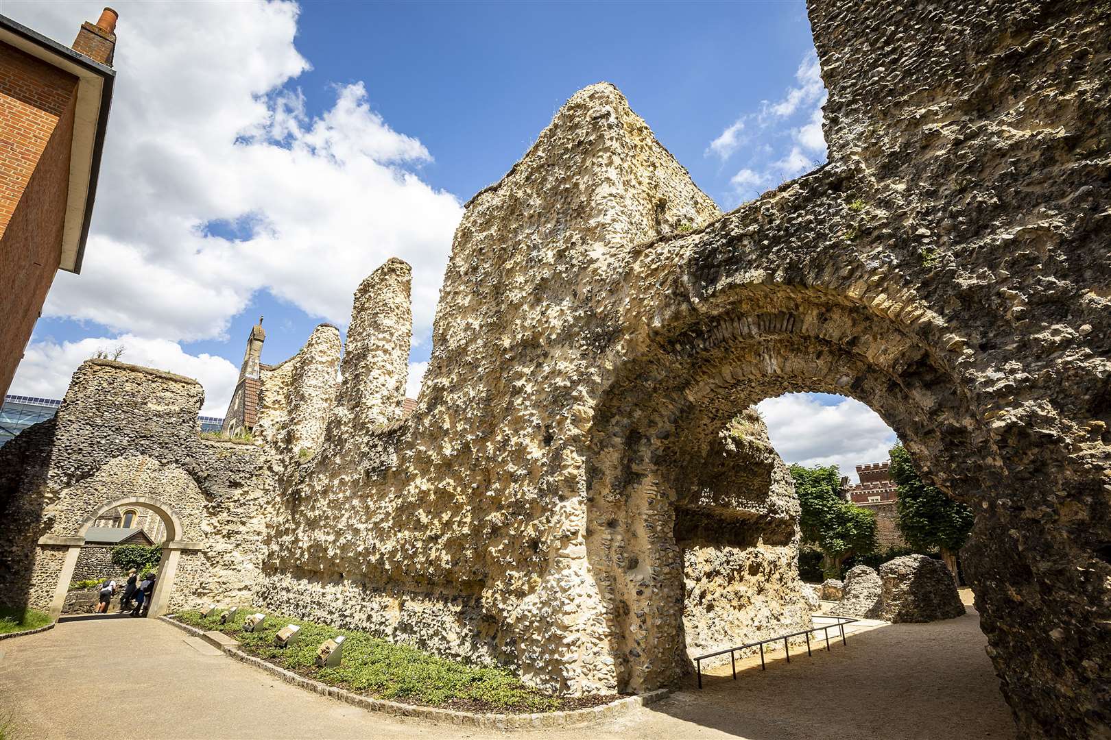Reading Abbey ruins PIC BY STEWART TURKINGTON www.stphotos.co.uk