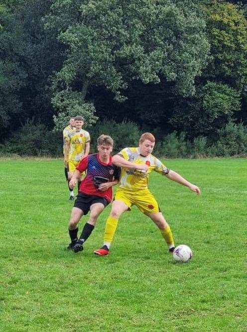 Frilsham FC vs AFC Aldermaston in Newbury Sunday League