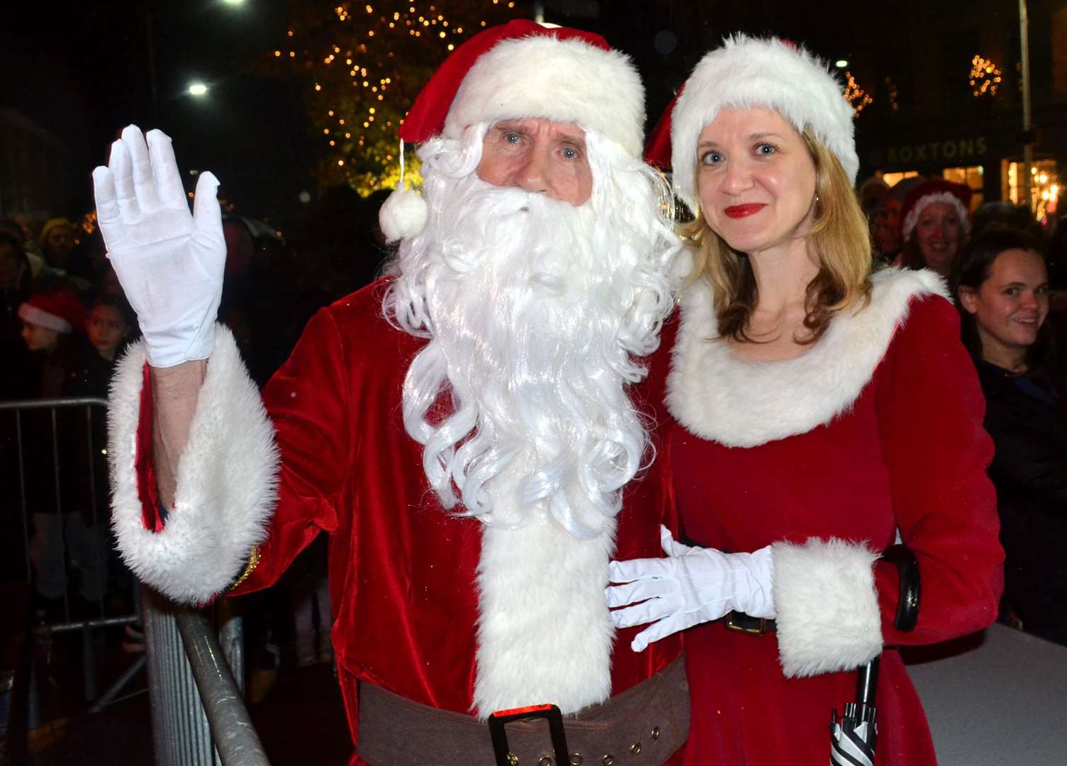 Hungerford Christmas light switch on