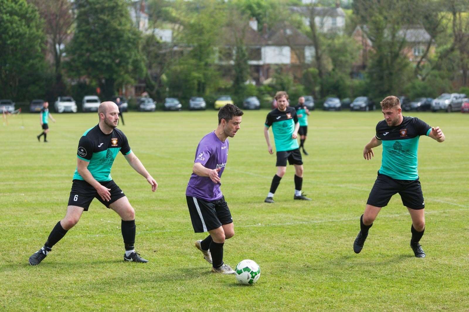 NWX face Diamond FC in Newbury Sunday League