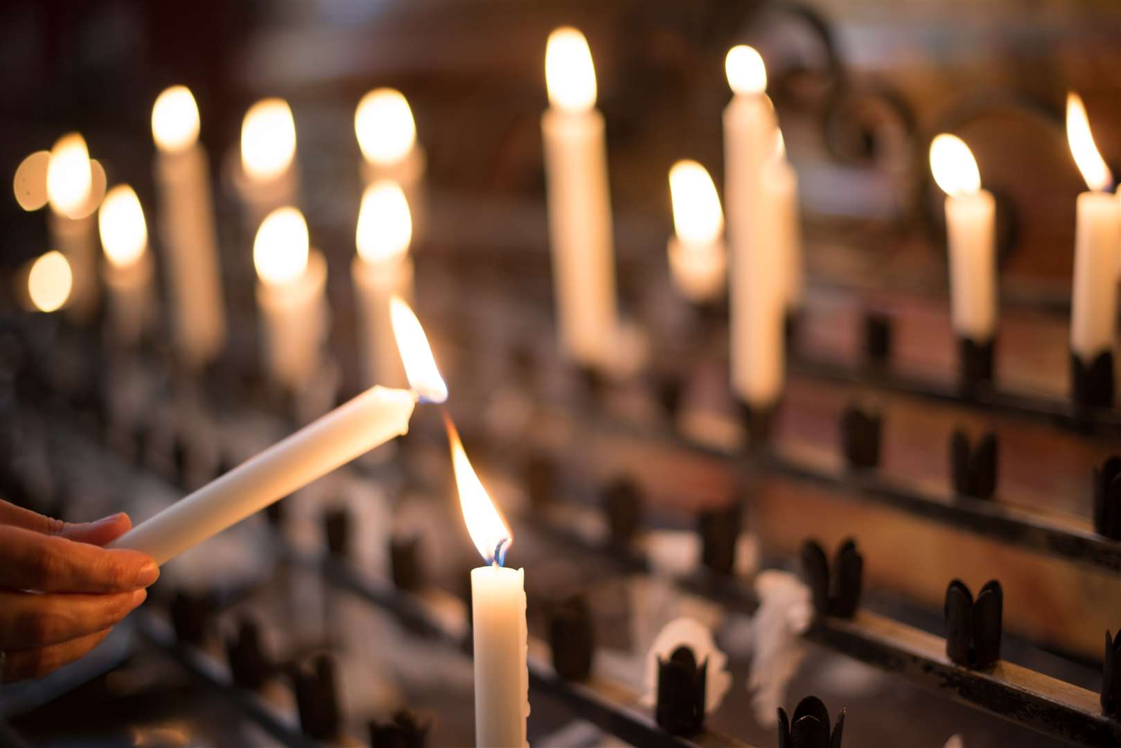 Families of people who have lost their lives on the road will take part in a special service this weekend to commemorate their loved ones