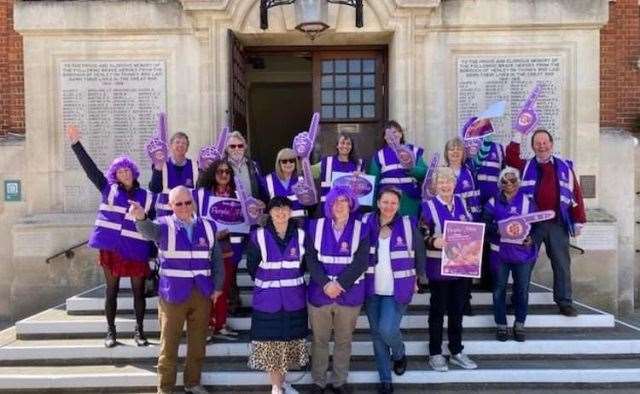Rotarians celebrate World Immunisation week in Henley in April