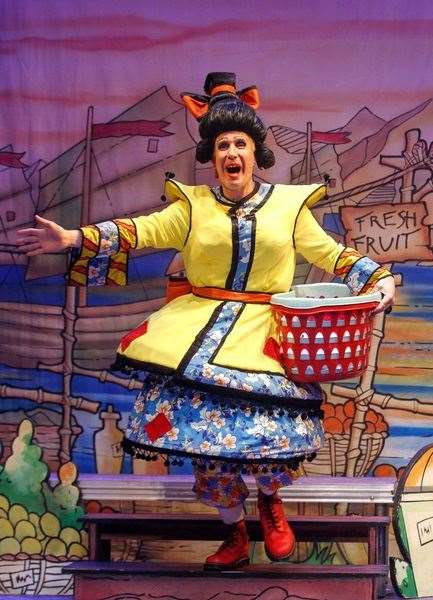 Phillip Elvy Sleeping Beauty in 2019 and Aladdin in 2020