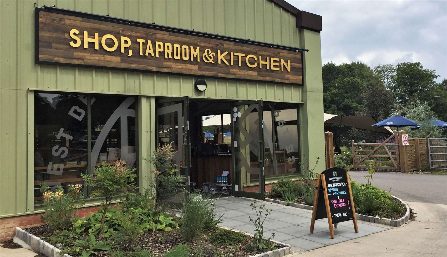 The West Berkshire Brewery's Taproom - £1 donation to British Red Cross fund for Ukrainian refugees for every pint bought on Saturday