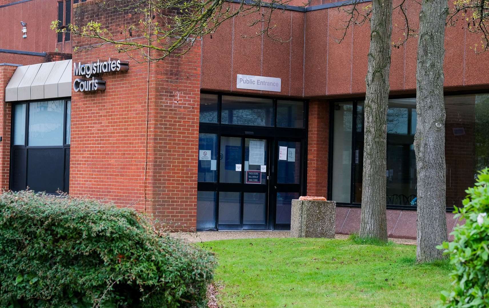 Reading Magistrates Courts