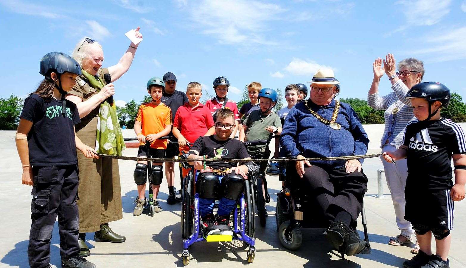 WCMX world champion Ben Sleet opened the new Tadley Skatepark with Basingstoke and Deane mayor Davids Leeks and Tadley town councillor Jo Slimin (left)