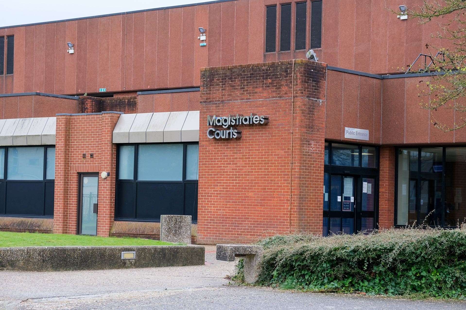 Reading Magistrates Courts