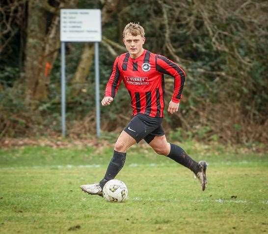 Kingsclere of Newbury Sunday League - Photo: Wilf Springer