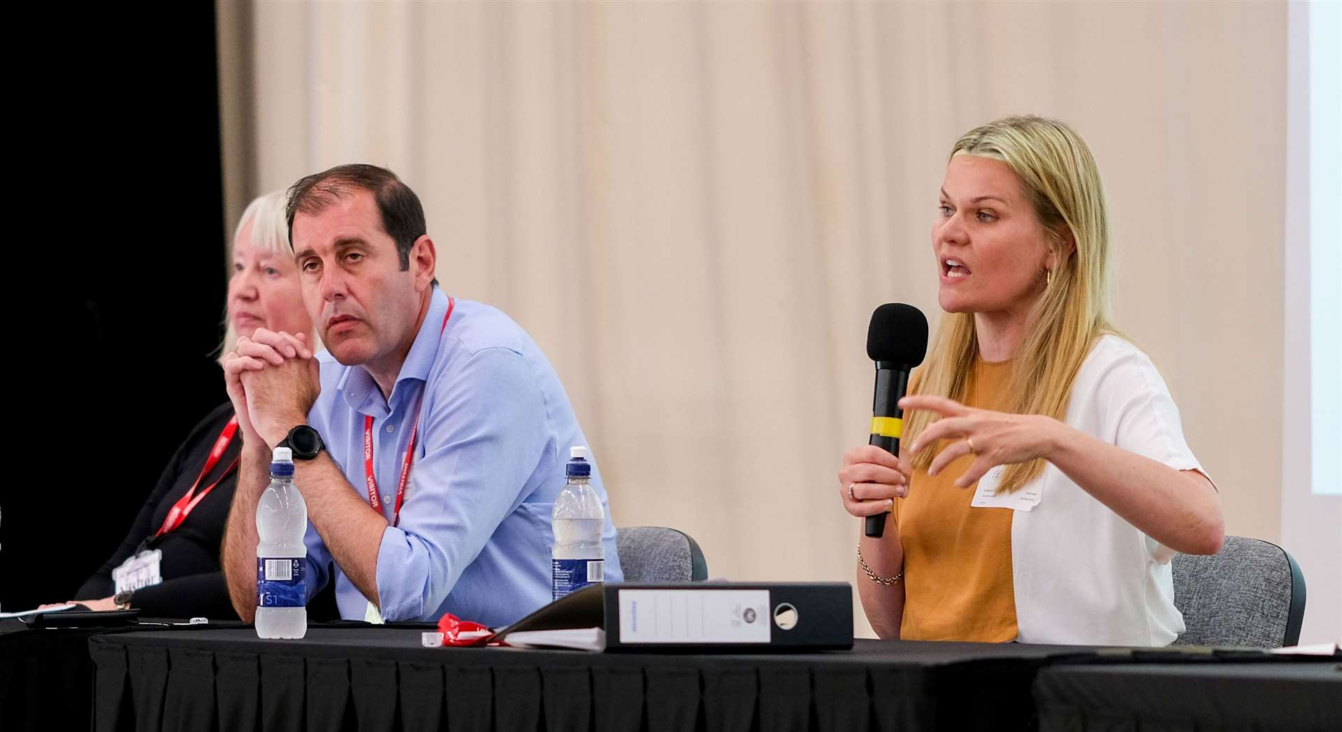 Laura Farris (Conservative) speaking at St Bart’s hustings