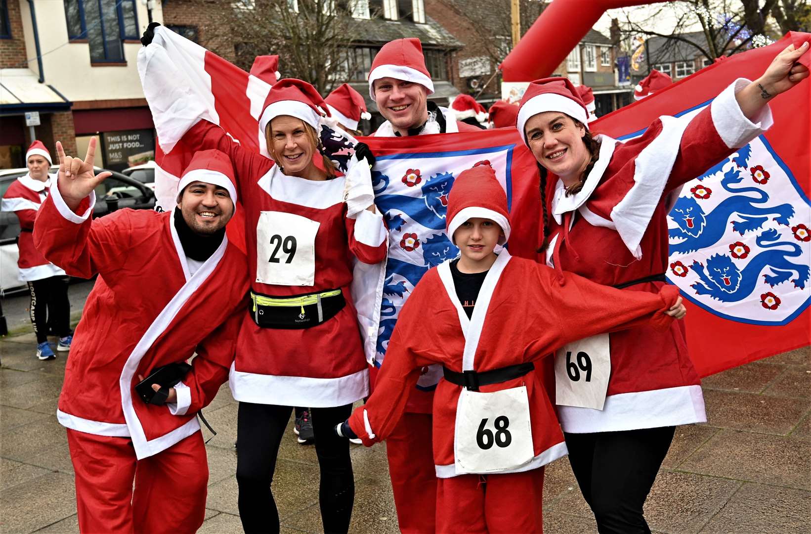 Santa fun run in Thatcham