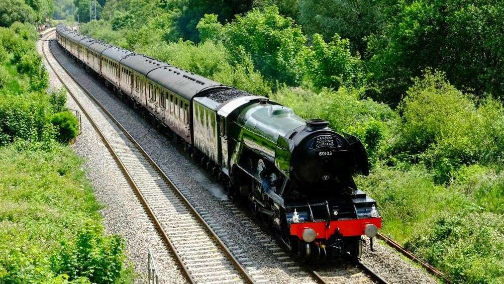 Flying Scotsman as it passed through Kintbury