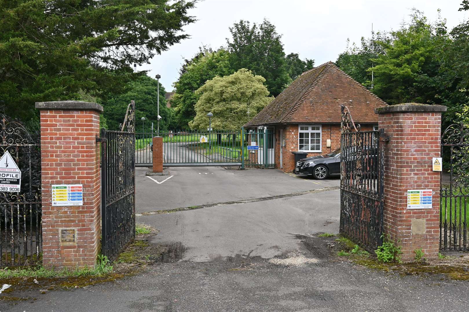 The former Pirbright Institute site in Compton Ref: 28-1821