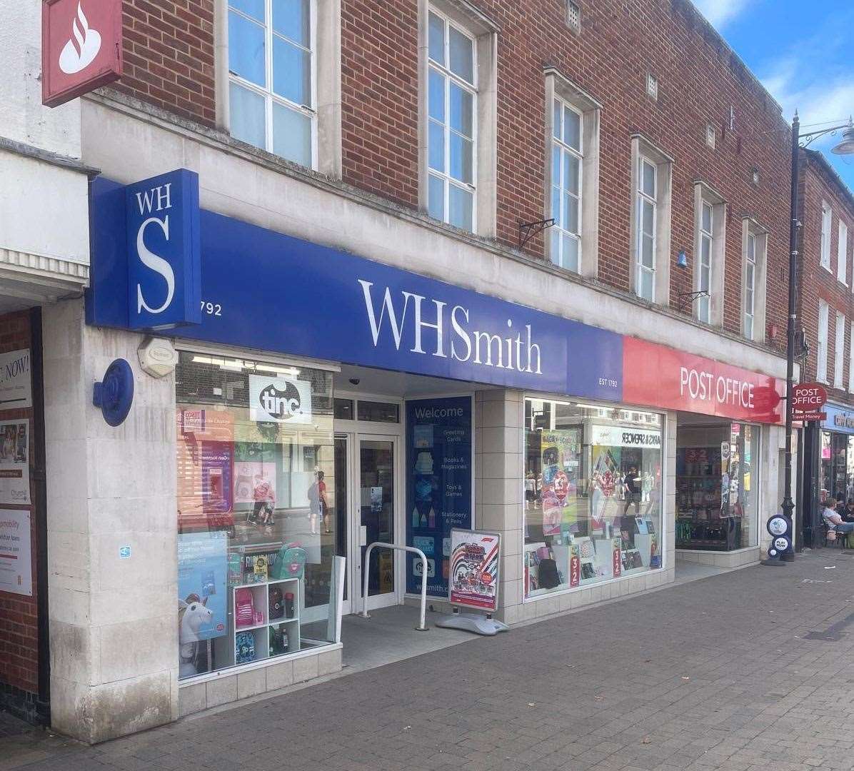 WHSmith in Northbrook Street, Newbury