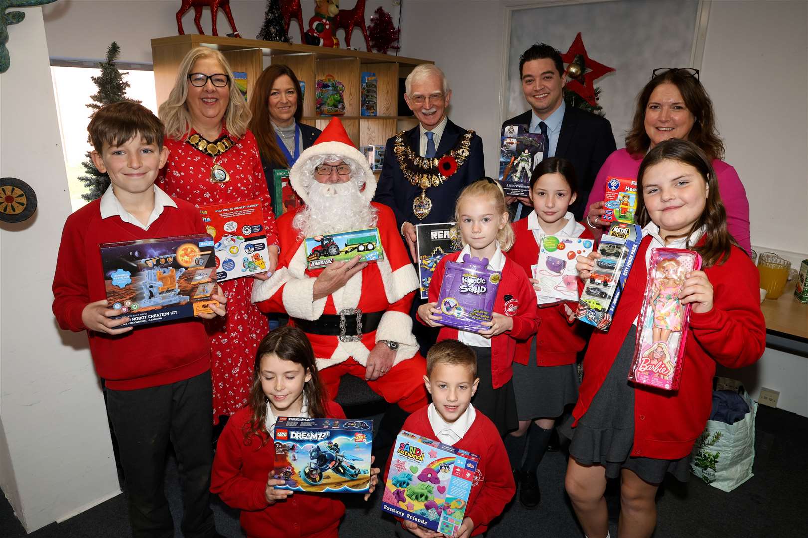 Swift Logistics and The Community Furniture Project launch the 2024 West Berkshire toy appeal