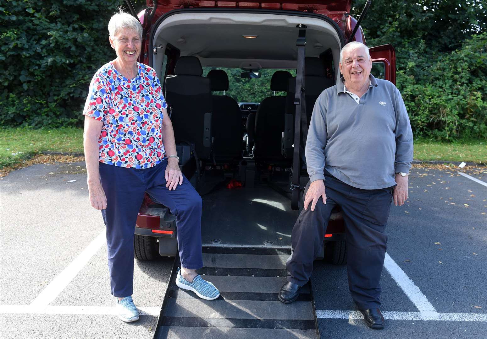 Organiser Dave Whiddett with driver Mary Eyinon
