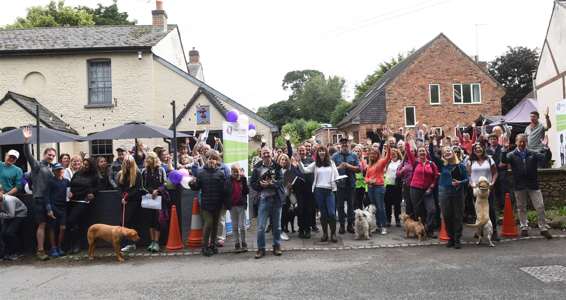 Participants at the Time to Talk West Berkshire charity event Ref: 31-1121