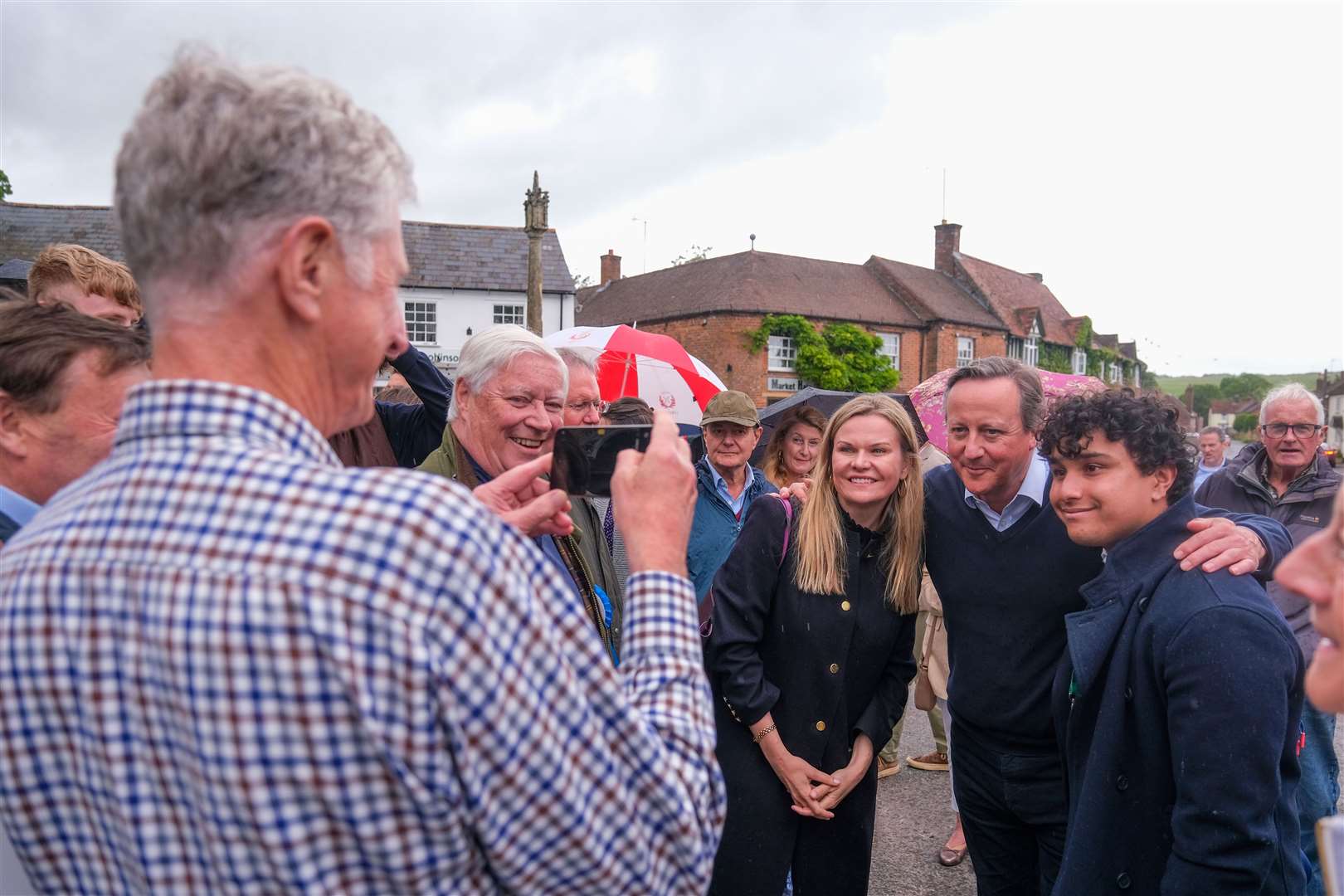 Lord Cameron visiting Lambourn to support Laura Farris