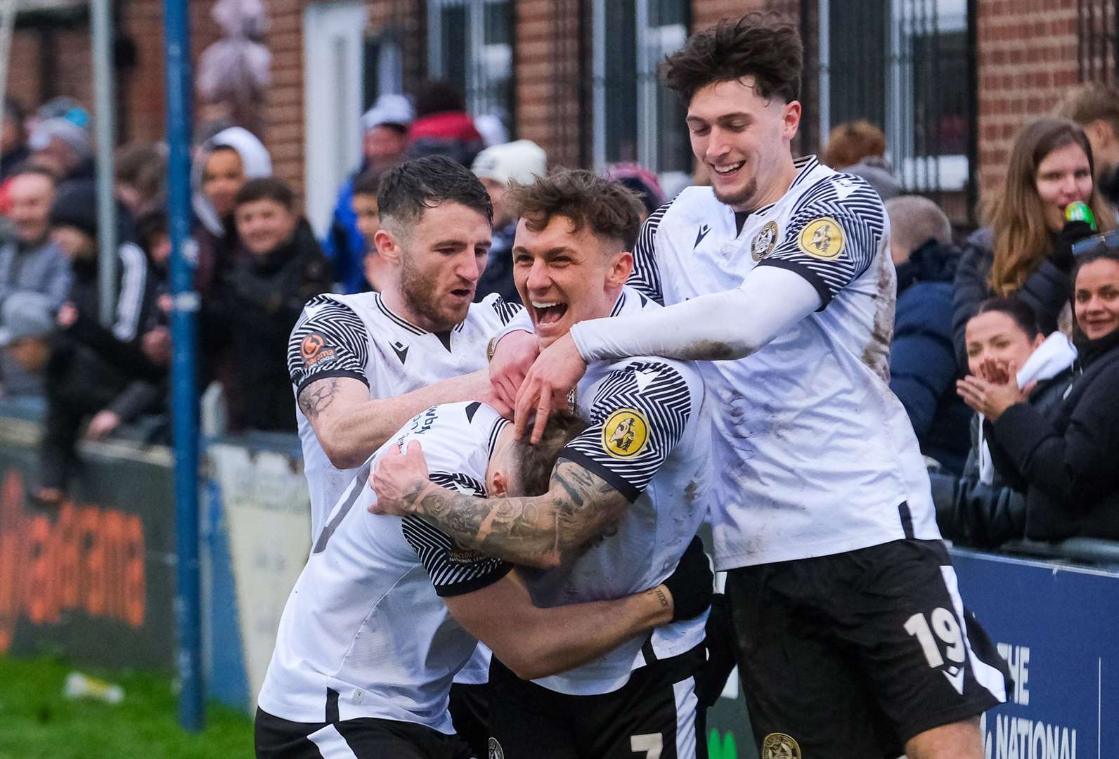 Hungerford celebrate Joel Rollinson's goal