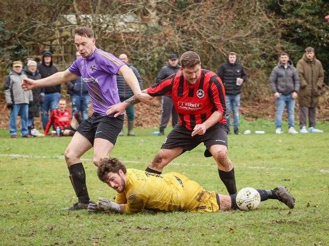NWX and Kingsclere clash in Newbury Sunday League - Photo: Wilf Springer