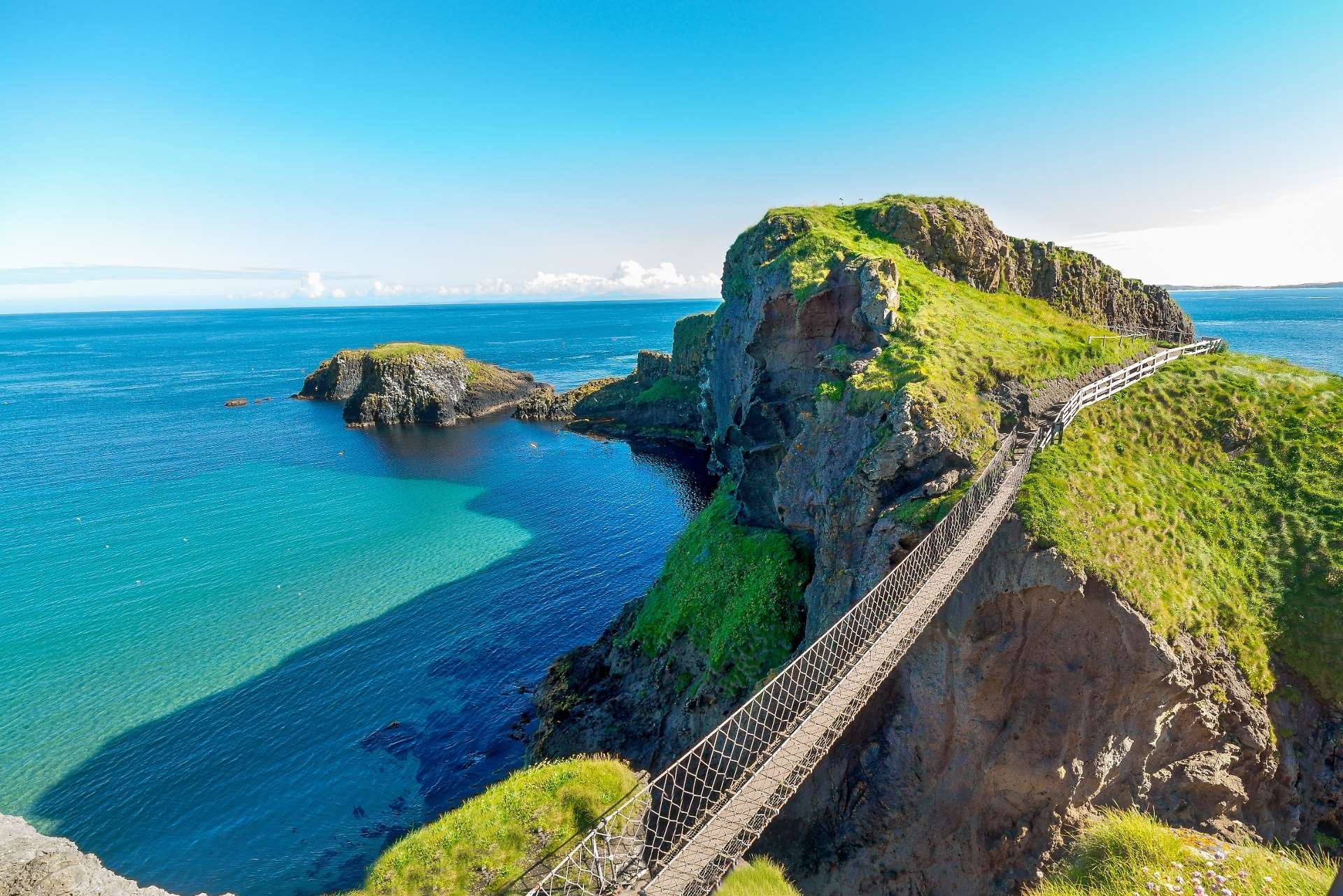 Carrick-a-Rede rope bridge, County Antrim
