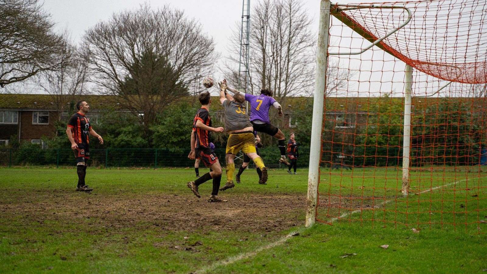 NWX in a recent clash with Plough on the Green in Newbury Sunday League - Photo: @ciaranquinnedits