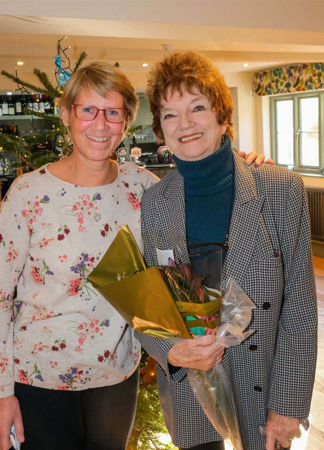 Liz Chaplin (right) has retired from volunteering at Newbury Cancer Care. Ref: 50-0621