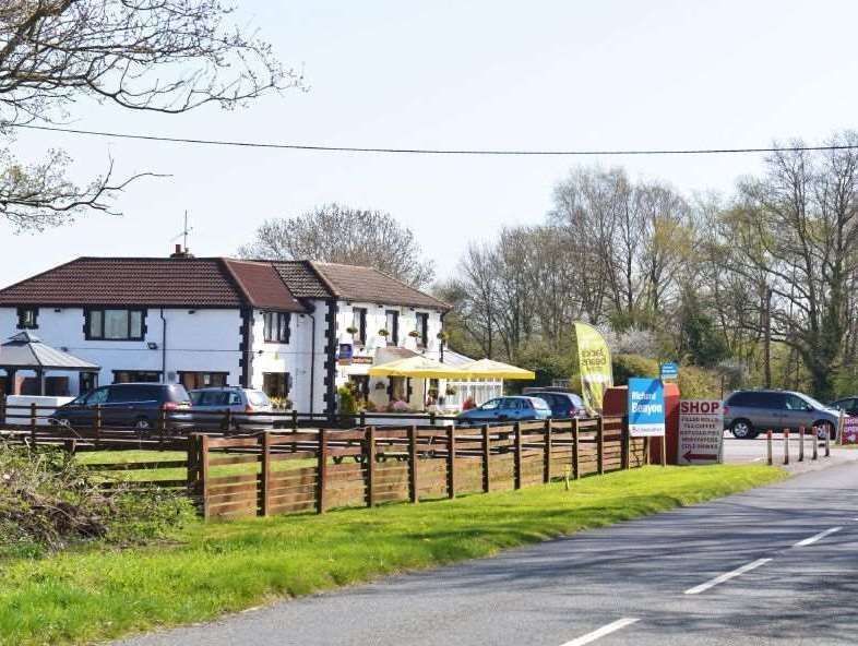 The Travellers Friend pub in 2015
