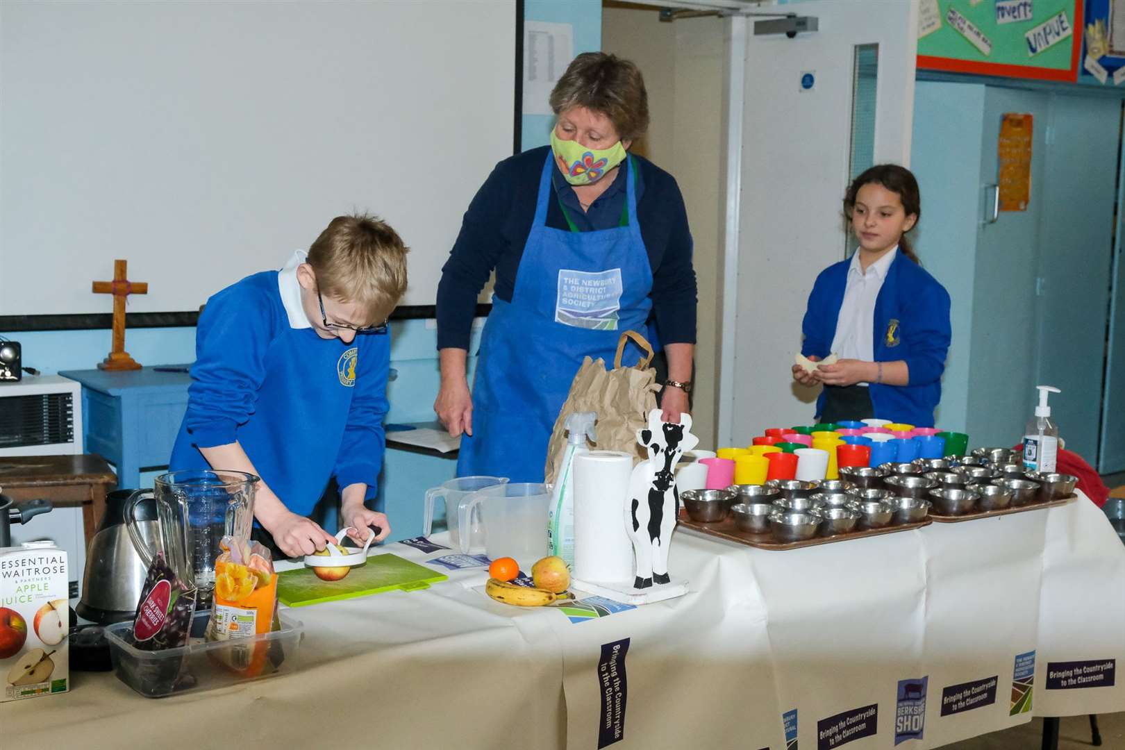 Year 5 Compton School.Ref: 03-1322. (54449717)